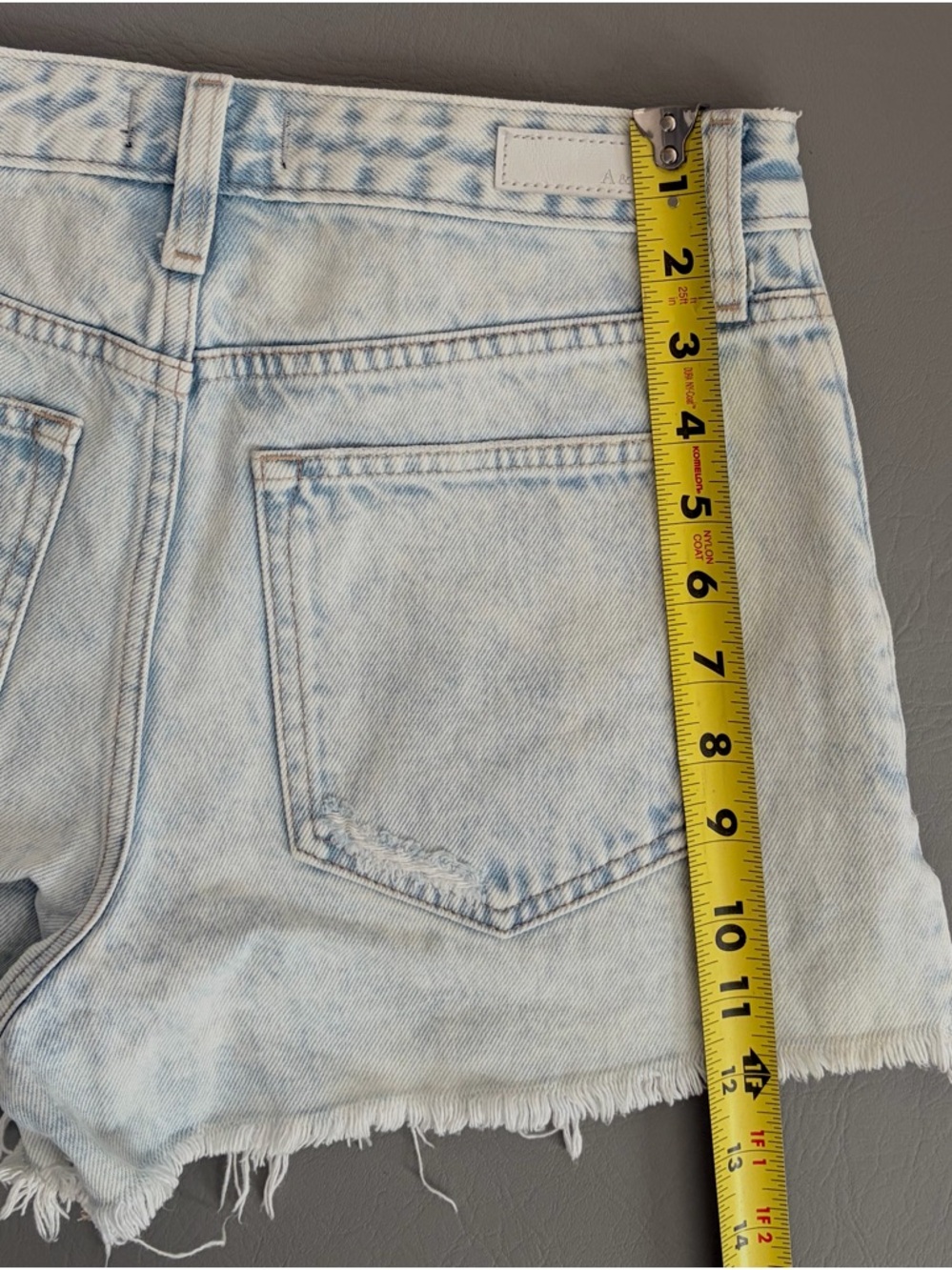 Abercrombie & Fitch Denim Shorts Women’s Annie High Rise Cutoff Distressed 27 - Picture 7 of 11
